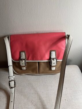 Coach Pink, Tan & White Colorblock Leather Crossbody Messenger bag